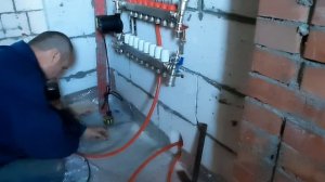 СТАВИМ ГРЕБЁНКУ ДЛЯ ТЁПЛОГО ВОДЯНОГО ПОЛА