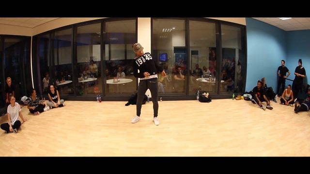 Mecnun Giasar  - Open Dag - Global Dance Centre Almere