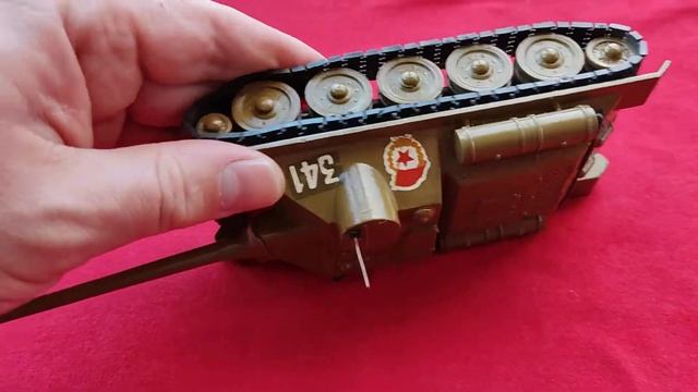 Масштабная модель САУ СУ-100, военная техника СССР. Лот. 03253М смотреть онлайн