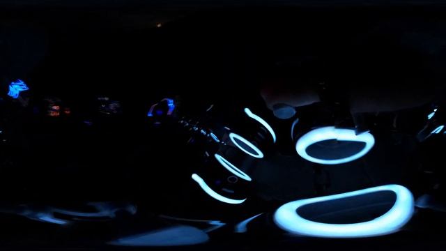 360º Ride on TRON Lightcycle / Run - Opening April 4, 2023 смотреть онлайн