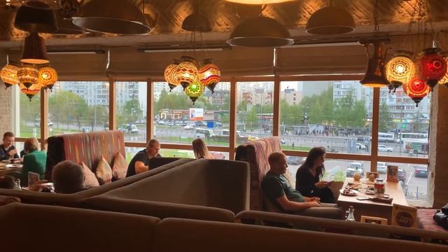 Чайхона №1 возле метро Бульвар Дмитрия Донского, Северное Бутово, г. Москва, 14.05.2022 смотреть онлайн