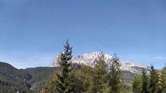 Driving northbound XIII, Cortina III (Tofane), Veneto, Italy, 13/10/23 #veneto #cortina #dolomites смотреть онлайн