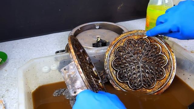 80 Years Old Antique HEART Waffle Maker Restoration & DIRTIEST Restoration Ever Done !