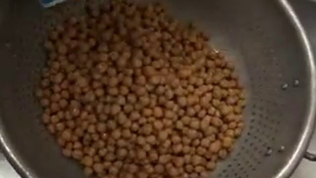 Using Canned Beans смотреть онлайн