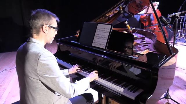 S1-4 Fugace - Claude Bolling - Suite #1 For Flute and Jazz Piano Trio смотреть онлайн