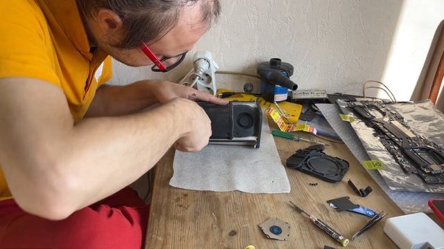 Сгорела после удара молнии ⚡️ Apple Time Capsule A1470 , замена блока питания смотреть онлайн