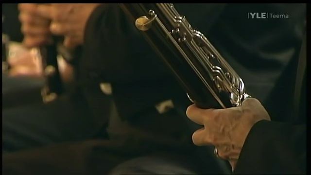 ESTHER YOO - SIBELIUS VIOLIN CONCERTO I 1/2