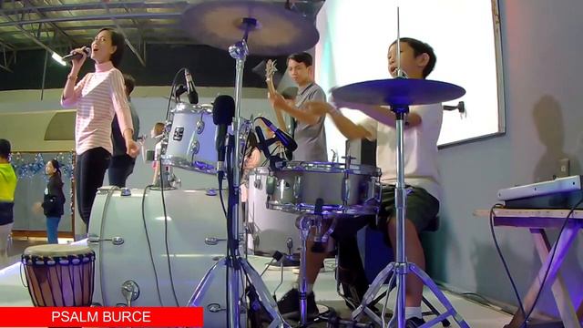 MALAYA NA ( DRUM CAM) LIVE смотреть онлайн