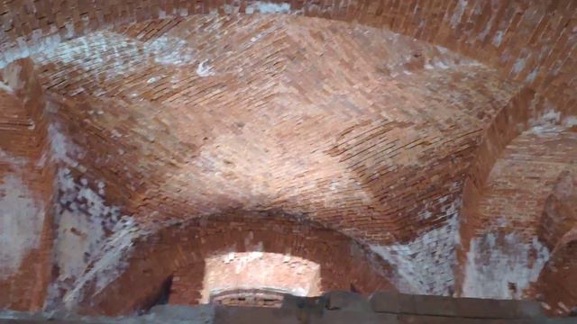 Внутри Бобруйской крепости-звезды часть 2 смотреть онлайн