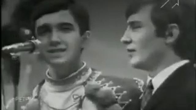 Василий Зинкевич, Назарий Яремчук и Владимир Ивасюк Червона рута Песня года   1971