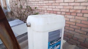 Отопление. Расширительный бачок из пластиковой канистры.