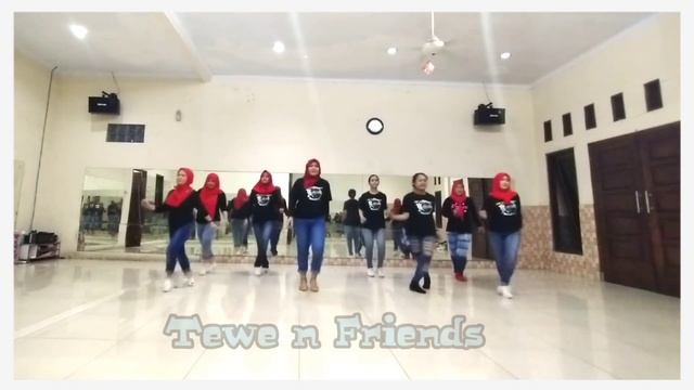 45 Degrees Linedance // demo by Tewe n Friends смотреть онлайн