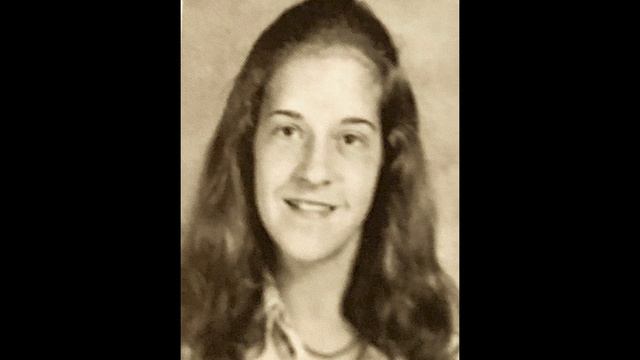 Trenny Gibson - 5 - Laura's Case File смотреть онлайн