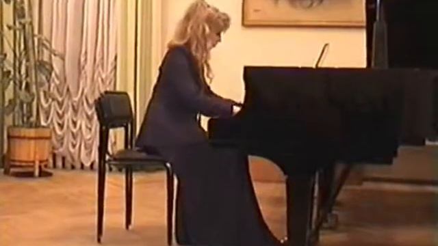 К.Дебюсси. Затонувший собор. Елена Паникова смотреть онлайн