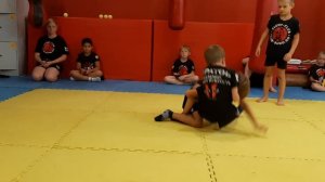 Борьба. Дети 7-8 лет