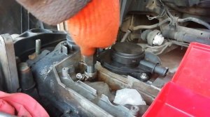 Снятие форсунок Vito 638 2.2 611