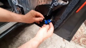 Замена электропривода центрального замка, снятие карты двери УАЗ Патриот