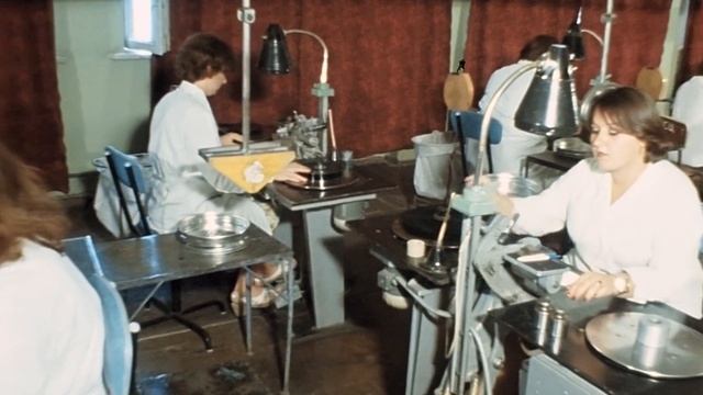 Кинокопировальная фабрика 16мм смотреть онлайн