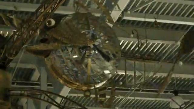 Kinetic Sculpture РЫБА летающая смотреть онлайн