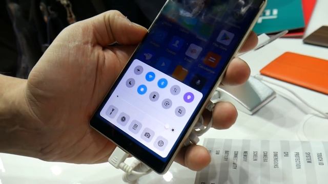 Stand EL: EL K50, EL K30 e EL K10 | MWC 2018 смотреть онлайн