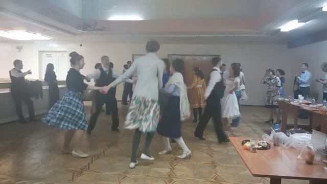 Танцы на БИС смотреть онлайн