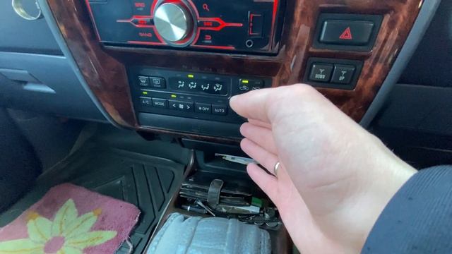 Toyota Land Cruiser Prado 90/95 кузов. 1 год владения. Болячки. Эмоции. смотреть онлайн