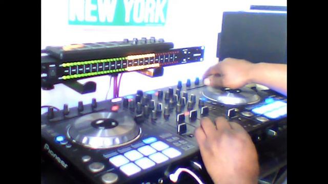 silly games riddim смотреть онлайн