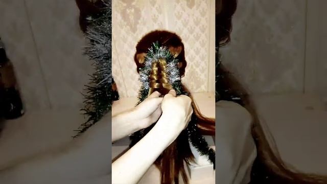 Новогодняя прическа | Коса с дождиком на новый год | красивая и лёгкая прическа смотреть онлайн