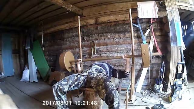 ШТАНГА ИЗ ТРУБЫ И БЕТОНА СКАМЬЯ ИЗ ДРОВ СЕРЕГА С ЕКАТЕРИНБУРГА смотреть онлайн