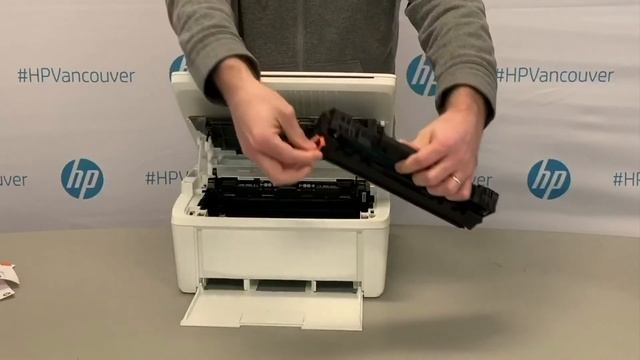 Instalar cartuchos | Impressoras multifuncionais HP LaserJet Pro MFP M28-M31 | HP смотреть онлайн