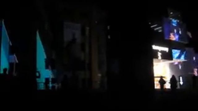 Vivid Sydney lights with creativity on Museum of Contemporary Arts смотреть онлайн