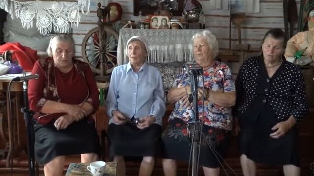 Ой, много, много у сыра дуба (свад.). п. Арсинский Нагайбакского р. Челябинской обл. Архив ФЭЦ СПбГ смотреть онлайн