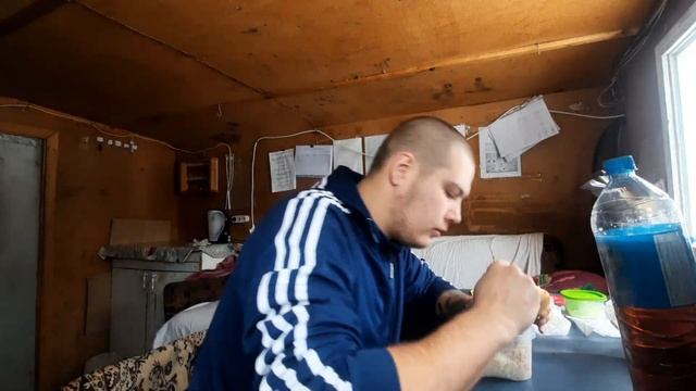 ОХРАНА на ПРОПУСКНОЙ | 24 ЧАСА ИЗ ЖИЗНИ ОХРАННИКА смотреть онлайн