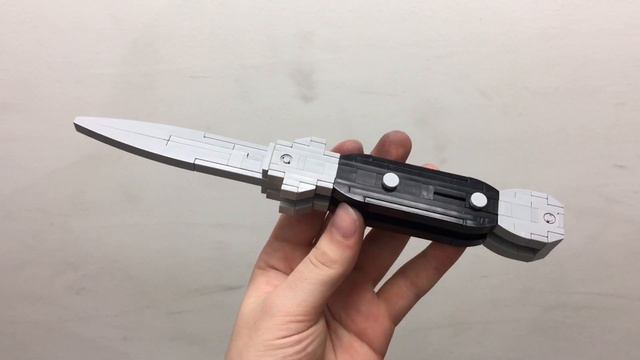 LEGO Switchblade Knife 🔪 смотреть онлайн