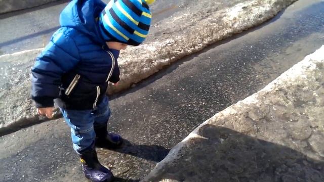 как правильно топать по лужам Резиновые Сапожки Каури смотреть онлайн