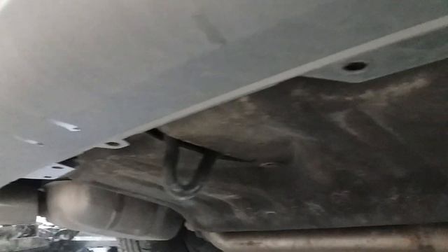 How to Remove the Rear Bumper on a Honda CRV смотреть онлайн