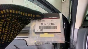 Замена зеркала и разбор двери на Mitsubishi Outlander 3