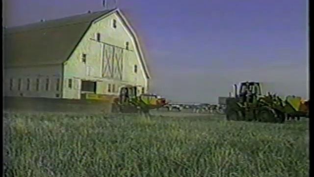 BARN MOVING смотреть онлайн