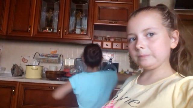 Лиза стала толстой😂😂😕😑😕😑😱😱😱😱 смотреть онлайн