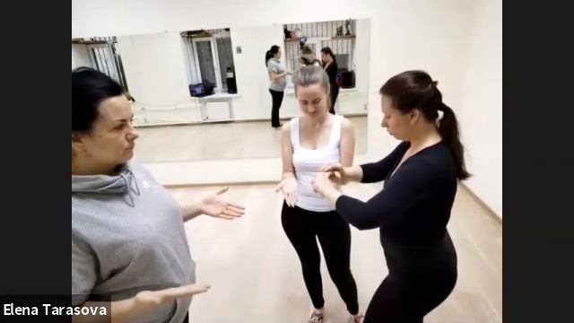 пластичность запястья, пальцев, педагог Елена Тарасова смотреть онлайн