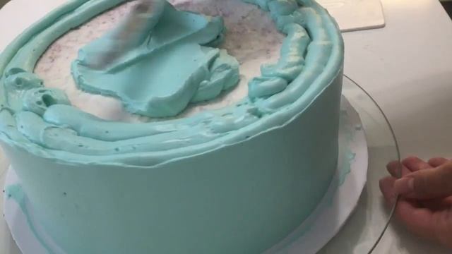 Как выровнять торт кремом чиз. How to decorated a cake with cream cheese frosting смотреть онлайн