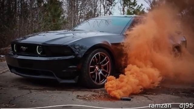 Вот это ЛЕЗГИНКА?!Обалденные красивые Лезгинка для души! Новинка 2021 Артур Яхьяев - Гоор лезгинка??