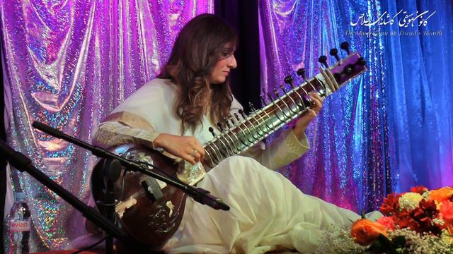 Roopa Panesar (Sitar) - Guest at The Music Room (Dhun based on Anar Anar...انـــــار انــــــار) смотреть онлайн