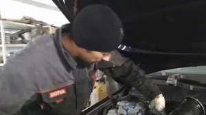 Замена переднего пневмобаллона пневмостойки Фольксваген Туарег |Порш Каен |Ауди Q7 с закачкой АЗОТА