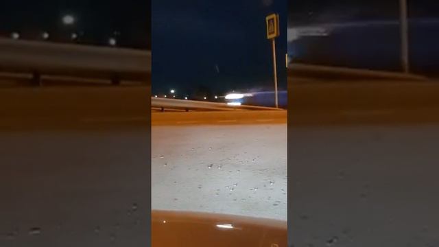 Призрачная тень, от куда она там?! Смотреть внимательно на машины. смотреть онлайн