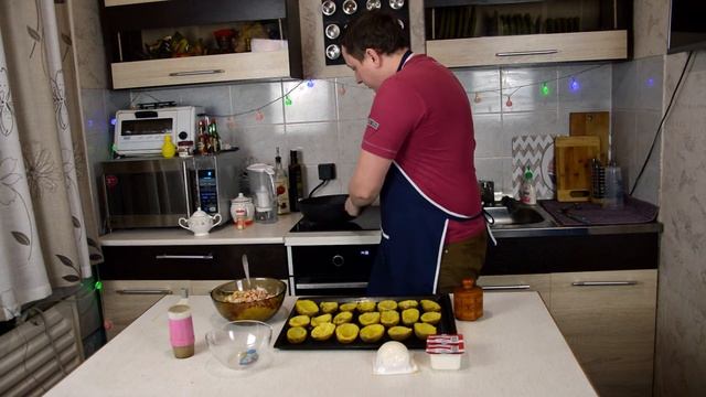 Фаршированный картофель смотреть онлайн