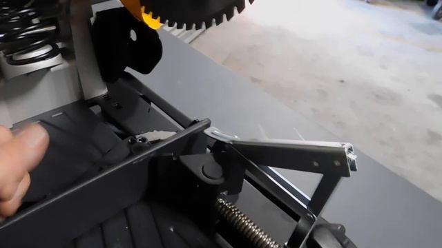 Dewalt Miter DW872 смотреть онлайн