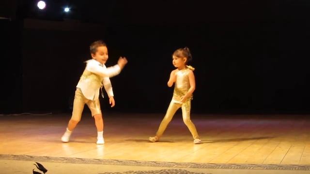 Детский танец-Баку-NOSA-NOSA2 смотреть онлайн