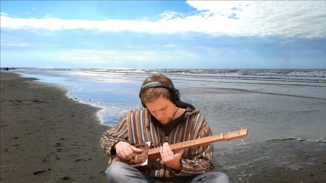 groovy cigar box guitar slide blues (Boss rc-300) смотреть онлайн