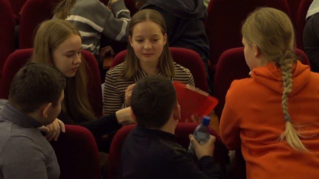 Проверили свои знания в настоящем турнире! Кто из знатоков получит заветную сову? смотреть онлайн